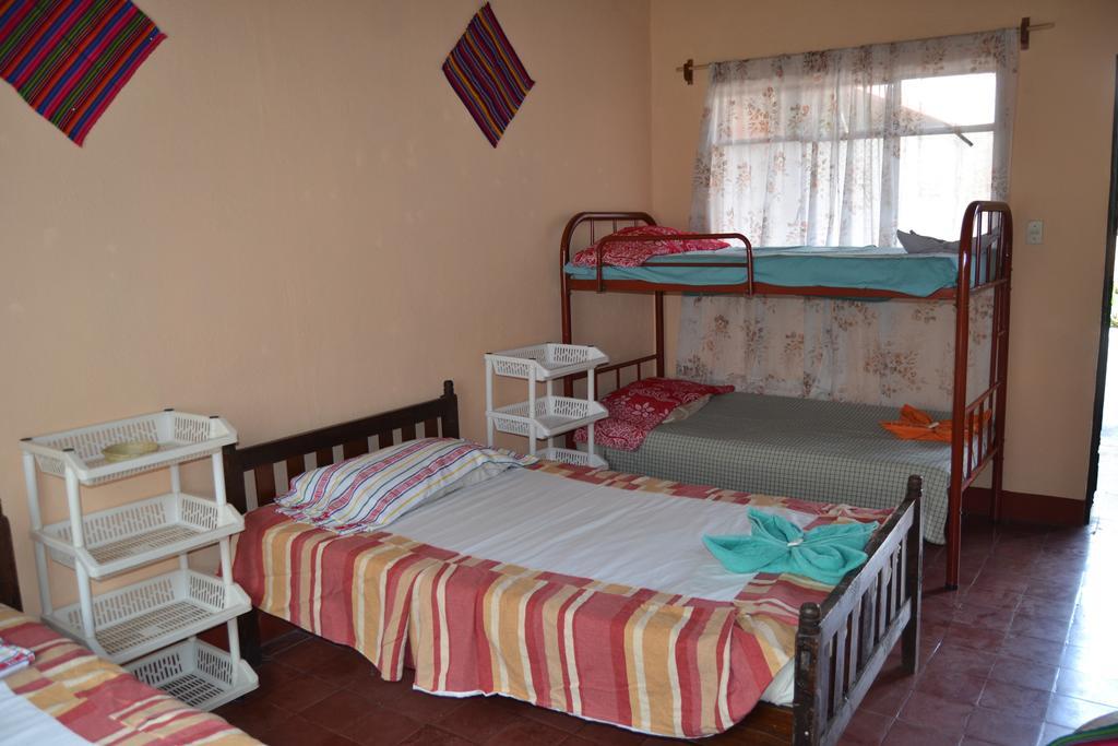 Hostal Morenos Antigua Extérieur photo