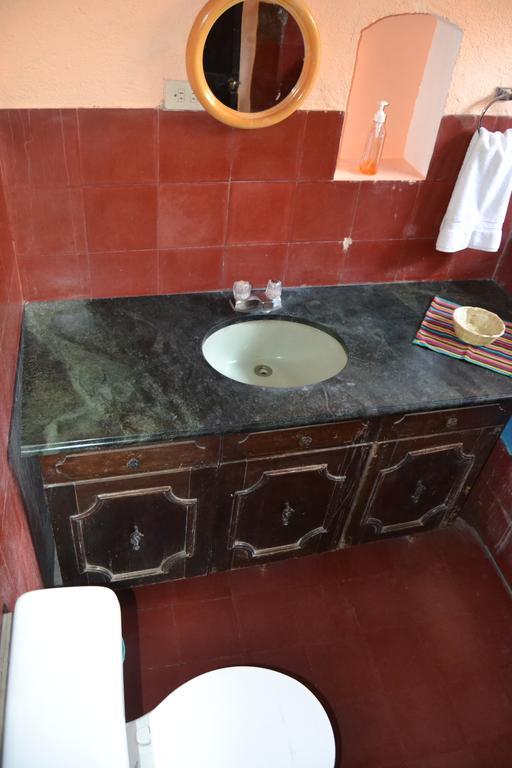Hostal Morenos Antigua Extérieur photo